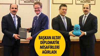 Başkan Altay Diplomatik Misafirleri Ağırladı